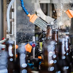 Industry 4.0 scenarios and methods to optimize their production themselves